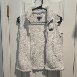 Patagonia Kids Fleece Vest in White